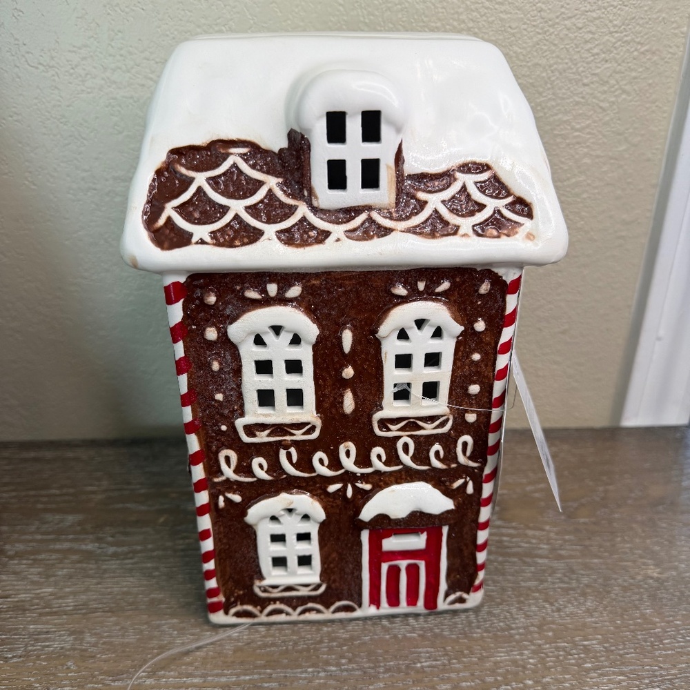 Christmas Ceramic Gingerbread House Decor Townhouse - Wondershop
